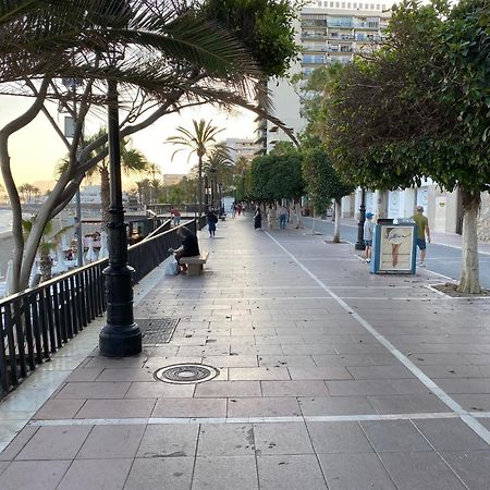 Апартаменты Dennilenni A Marbella Centro Экстерьер фото