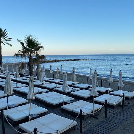 Апартаменты Dennilenni A Marbella Centro Экстерьер фото